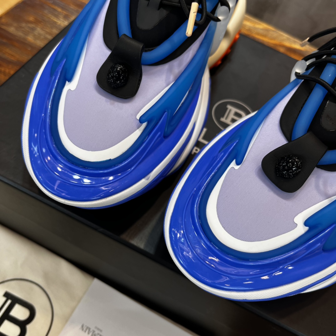 Balmain Sneaker 1 - vstockx