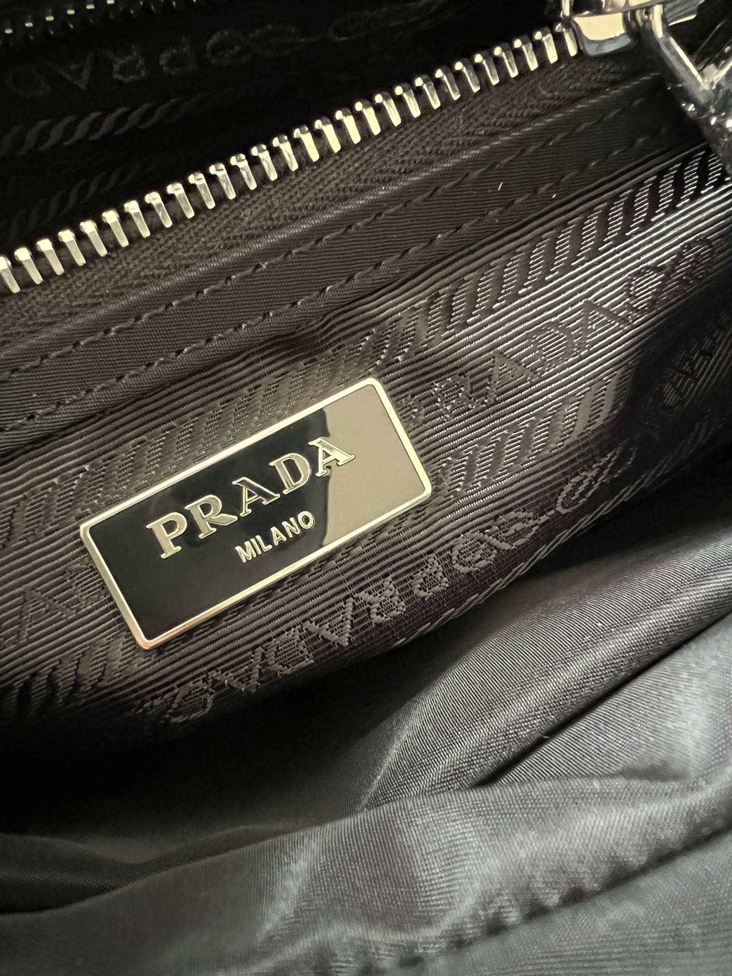 handbags prada 1BD290 24*17.5*8.5 - vstockx