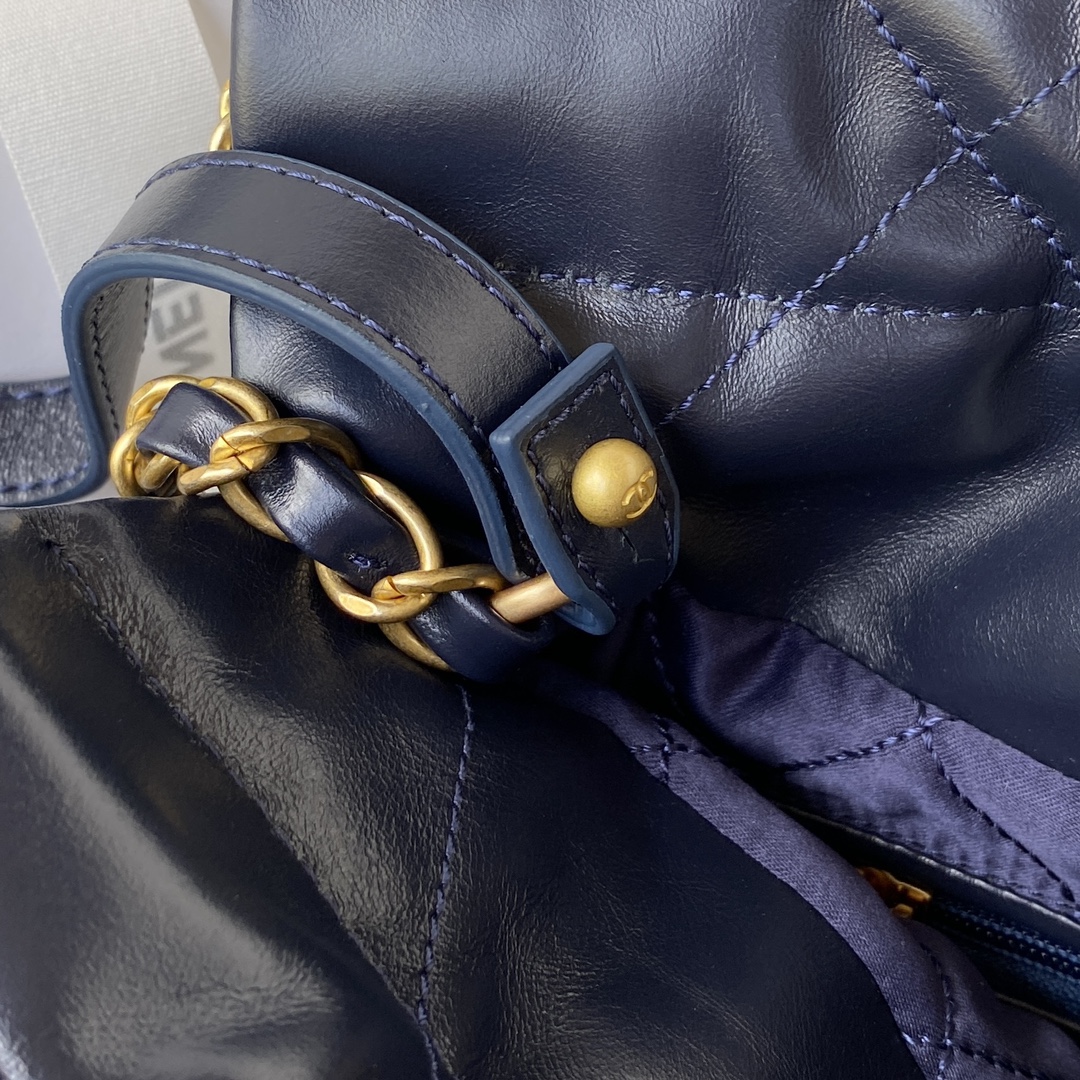 Handbag Chanel AS3263 size 18X20X6.5 cm - vstockx