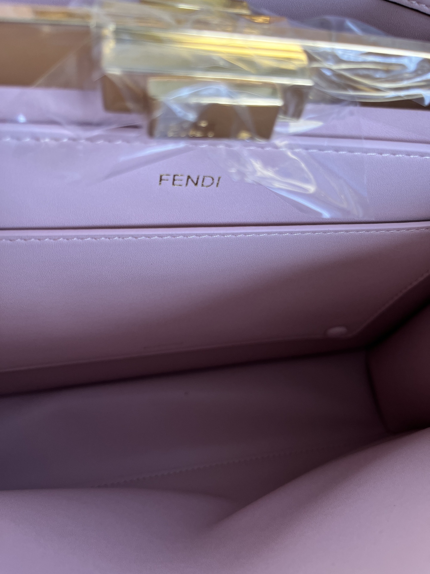 handbags FENDI 0230 size:25.5*33.5*13cm - vstockx