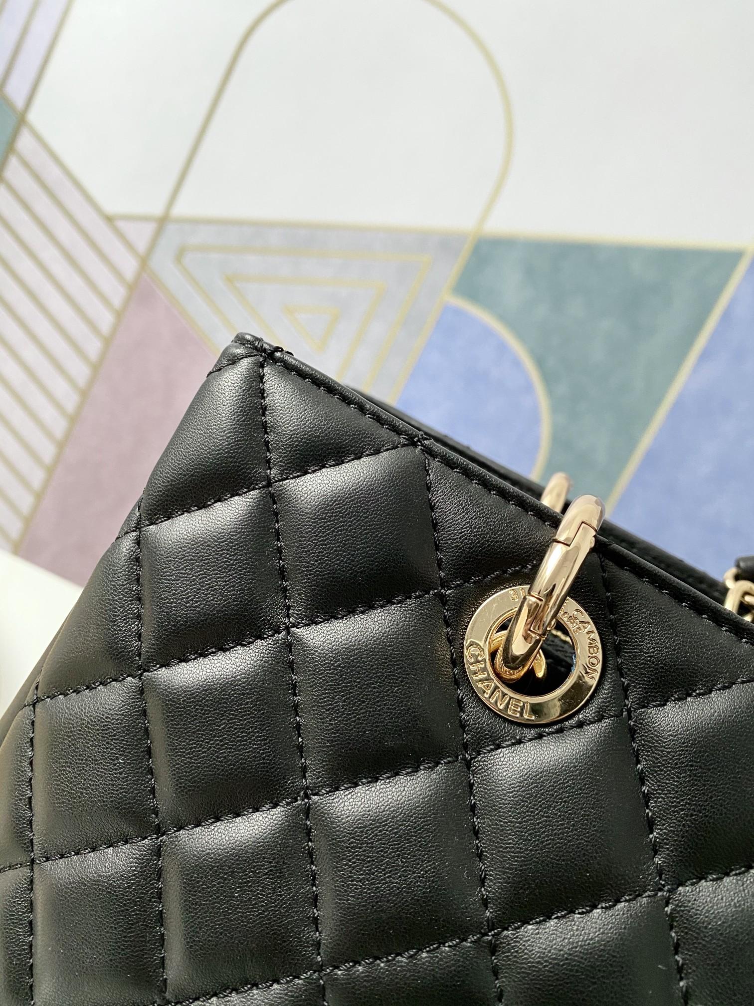 Handbag Chanel 20995 size 34x25x14 cm - vstockx