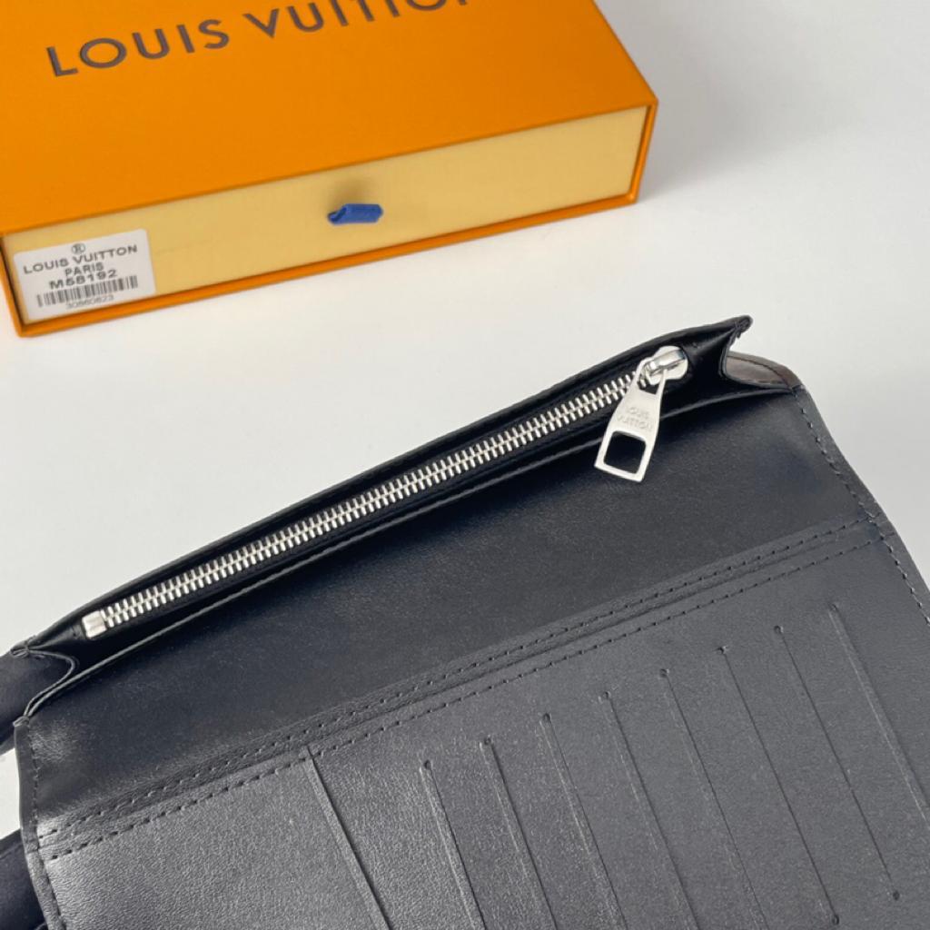 Handbag Louis Vuitton M58192 size 19*10*2 cm - vstockx
