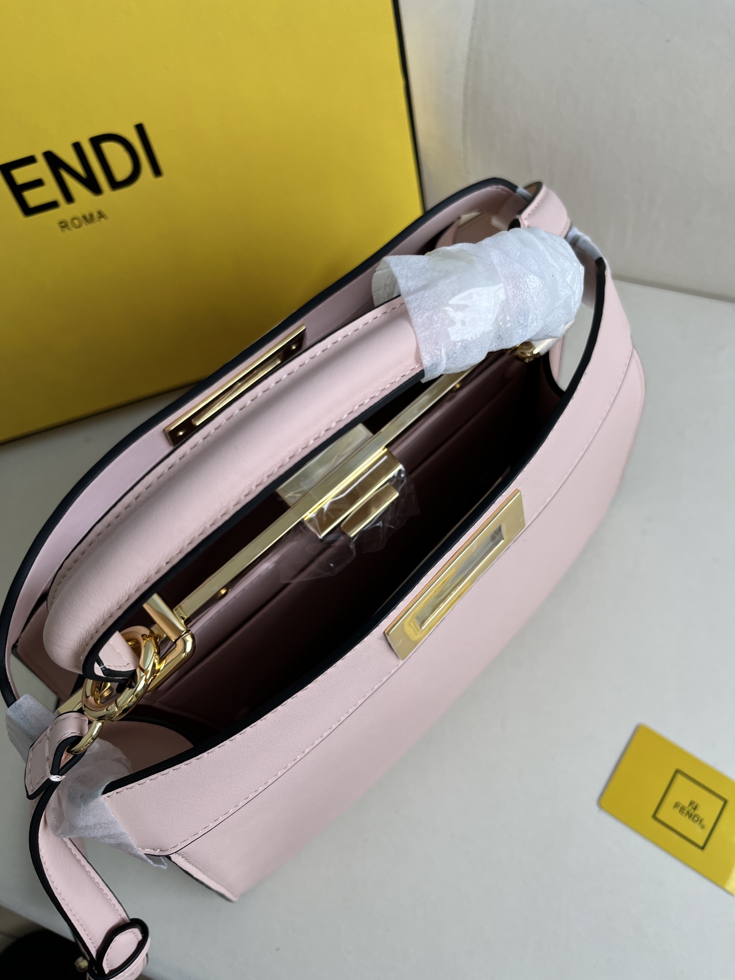 handbags FENDI 0230 size:25.5*33.5*13cm - vstockx