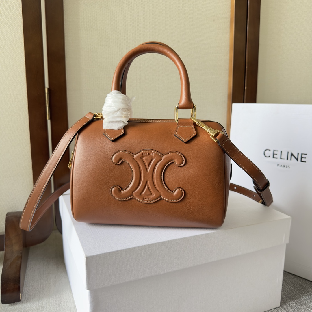 Handbags CELIN 197582 size:19.5  14  7.5 cm - vstockx