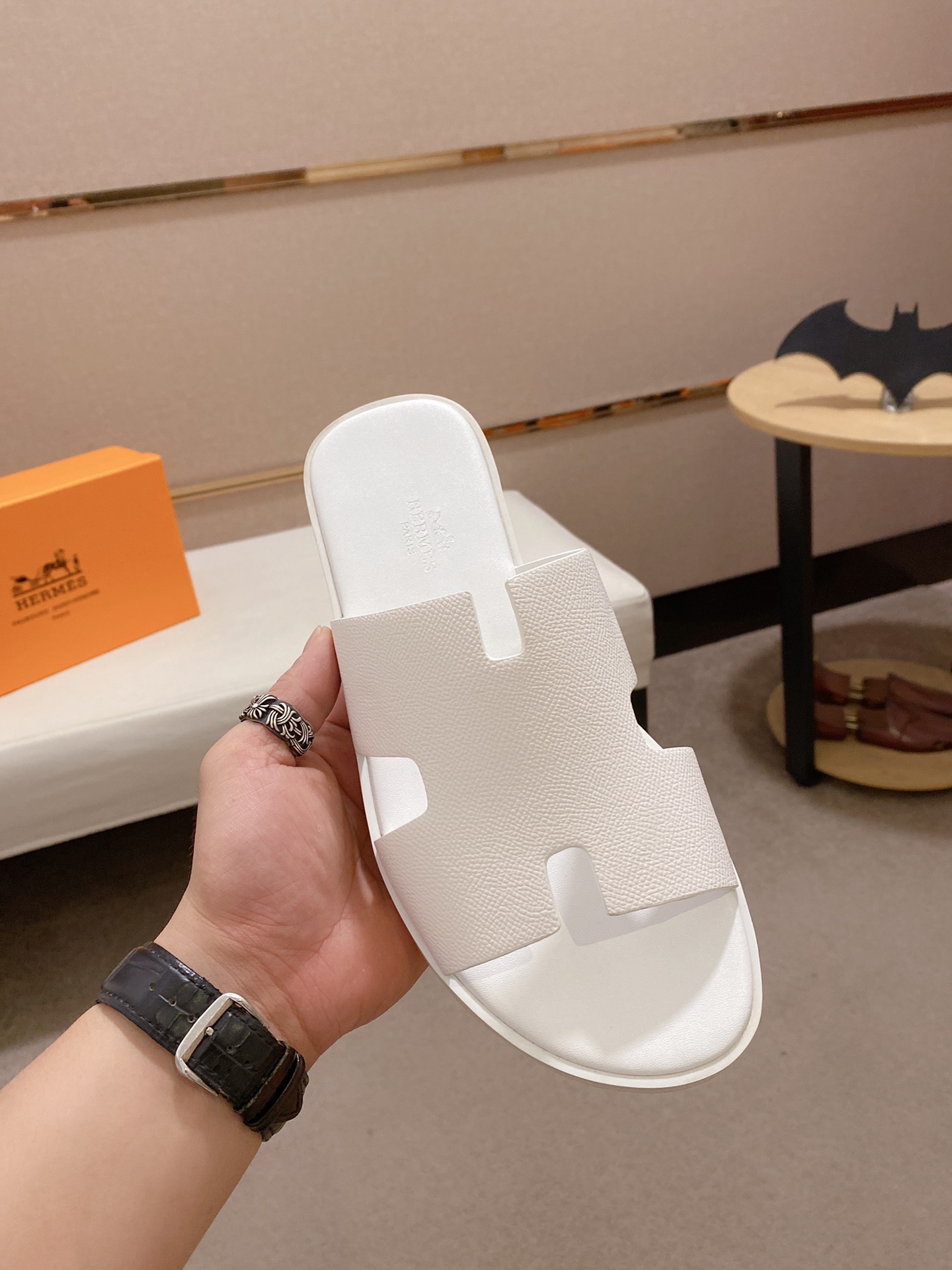 Hermes Sandals 6 - vstockx