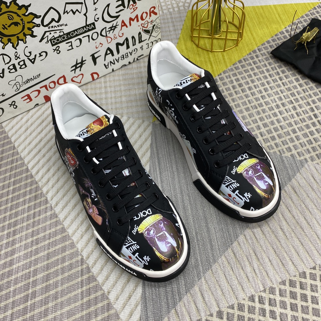 Dolce & Gabbana Low Tops Sneakers 102 - vstockx