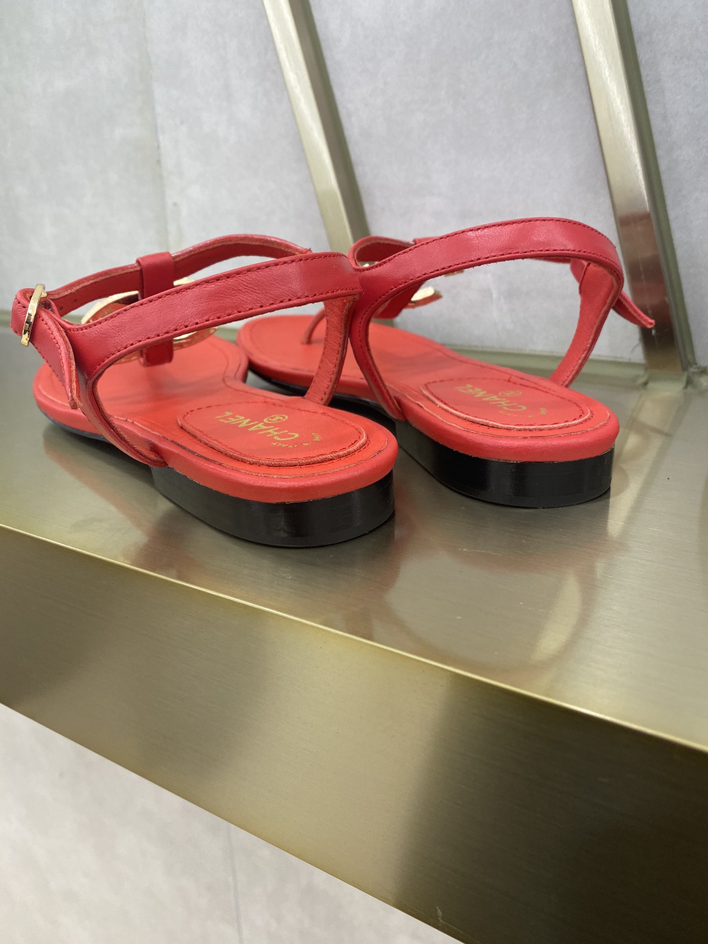 Chanel Slides 37 - vstockx