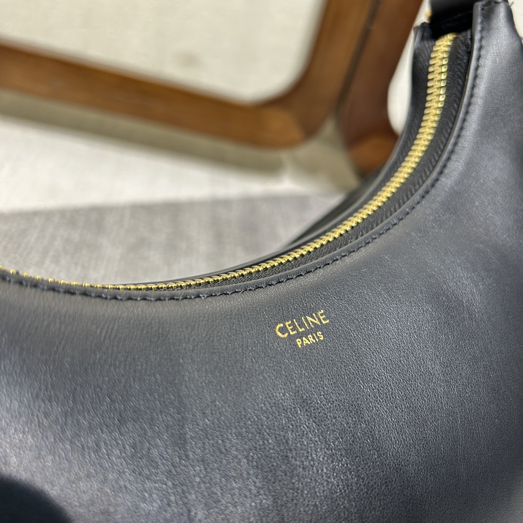 Handbags CELIN AVA STRAP 196923 size:24  13  7 cm - vstockx