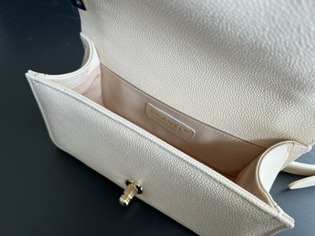 Handbag Chanel size 20 cm - vstockx