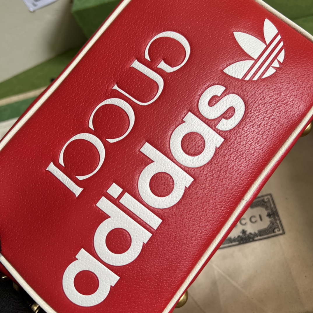 Handbag Gucci 702427 size 255*16*9.5 cm - vstockx