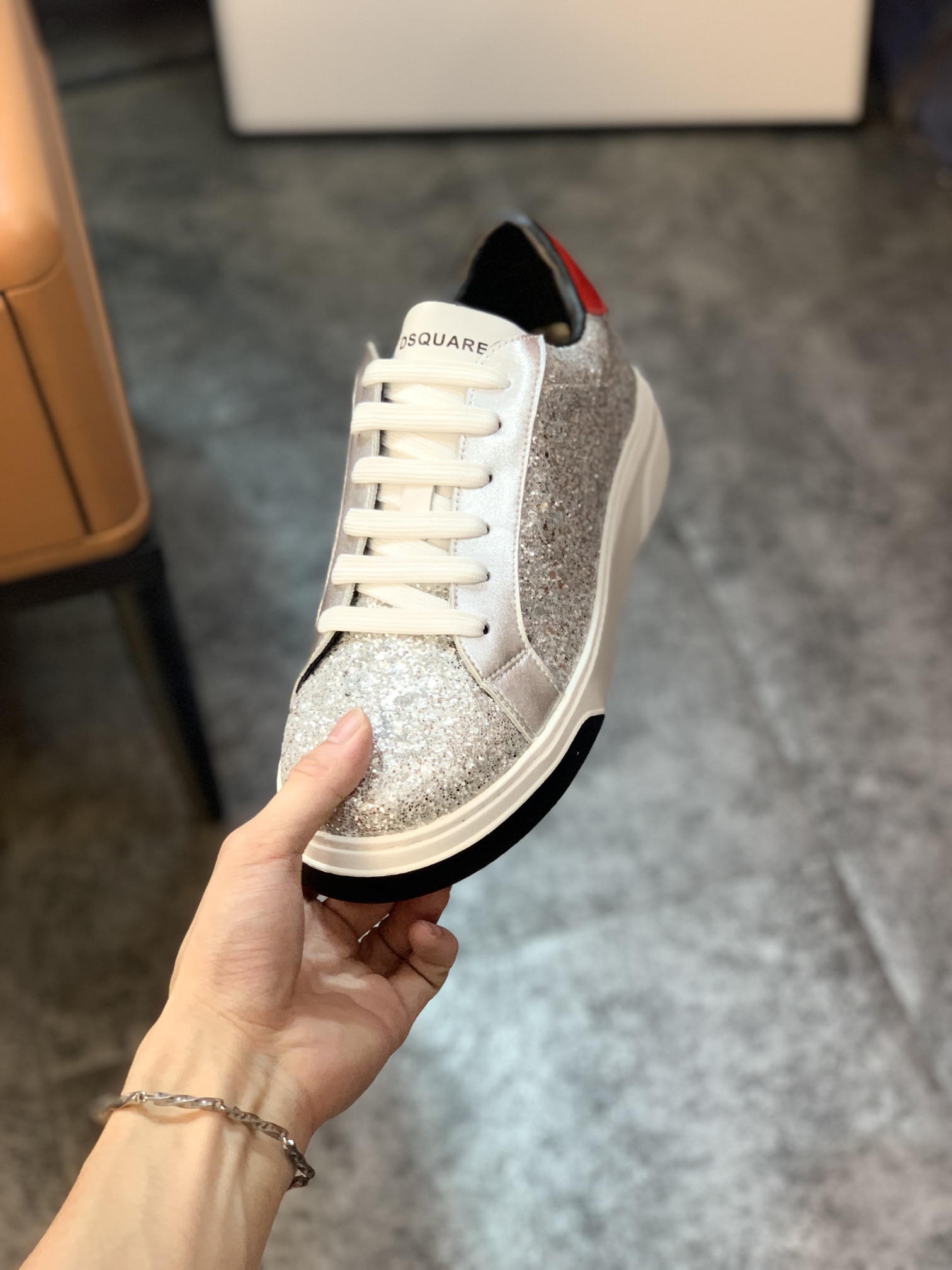 DSQUARED2 sneaker 17 - vstockx