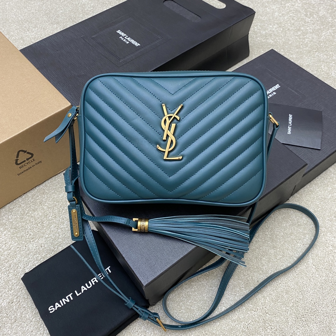Handbags SAINT LAURENT 520534 size 23x16x6 cm - vstockx