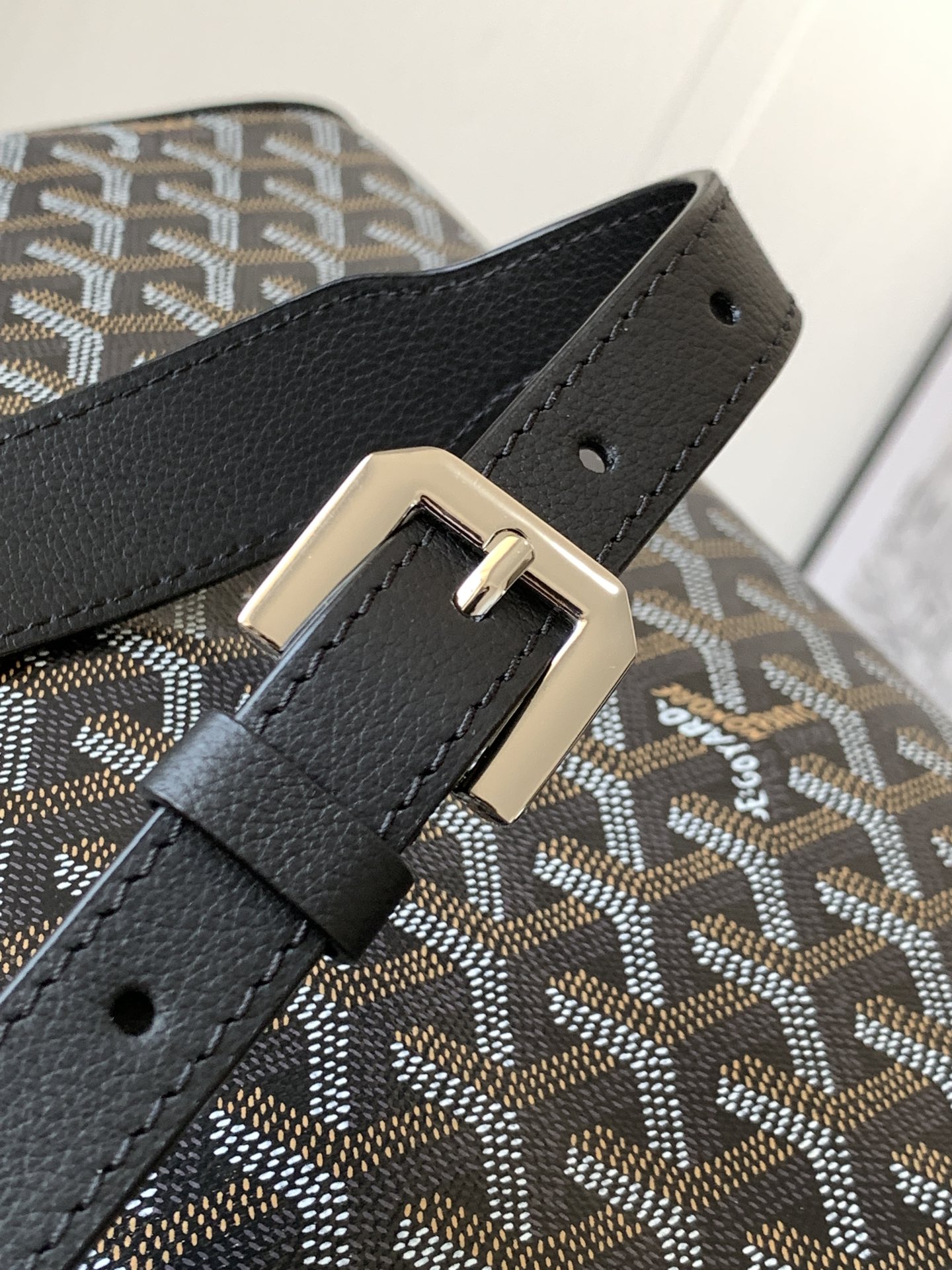 Handbags Goyard Voltaire 0201513 size:38.5*11.5*38 cm - vstockx