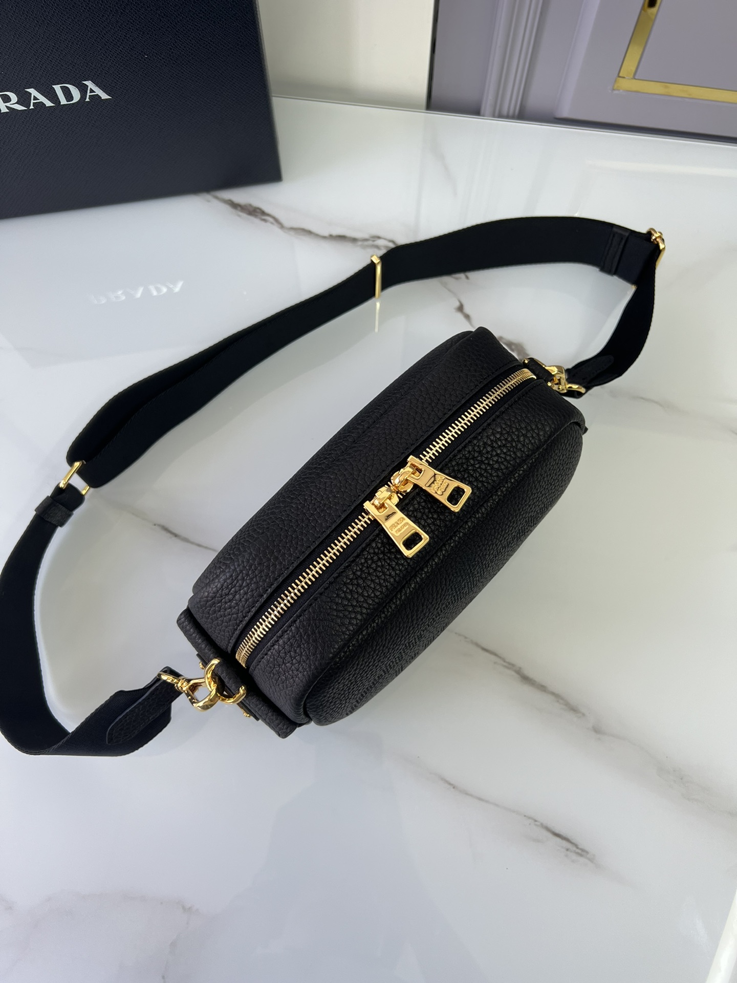 handbags prada 1BH187 20.5*13*8.5 - vstockx