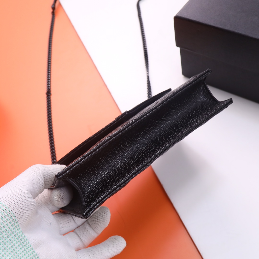 Handbags SAINT LAURENT 393953 size 19x11.5x4 cm - vstockx