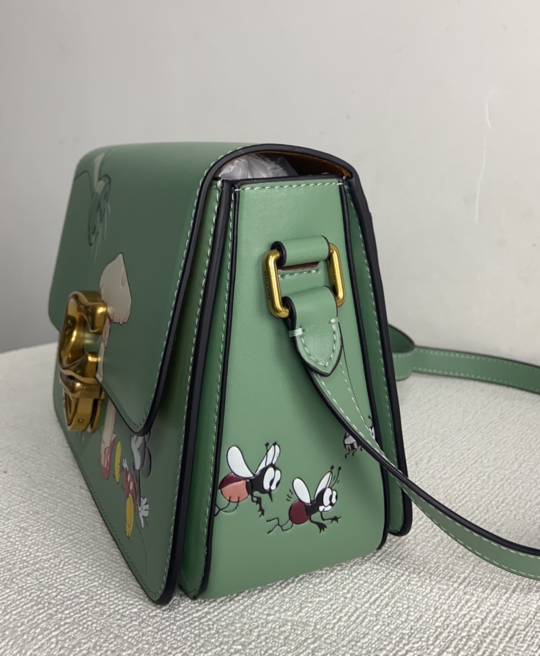 Handbags Coach CH467 size:25*14*6cm - vstockx