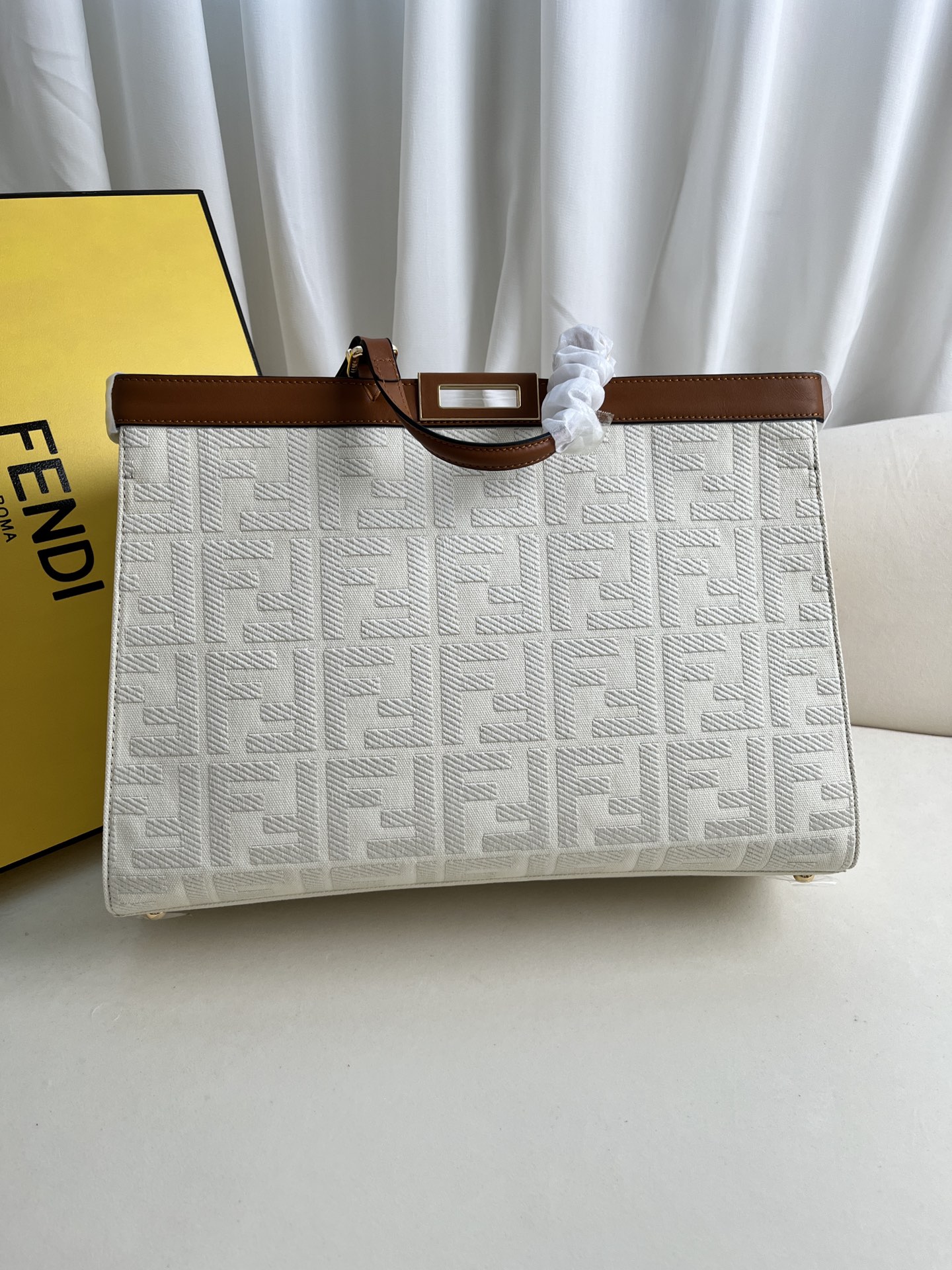 handbags FENDI 1819 size:40*12*29cm - vstockx