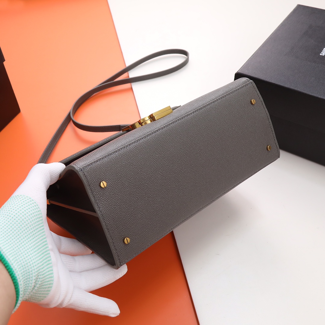 Handbags SAINT LAURENT 578000 size 24.5  20  11.5 cm - vstockx