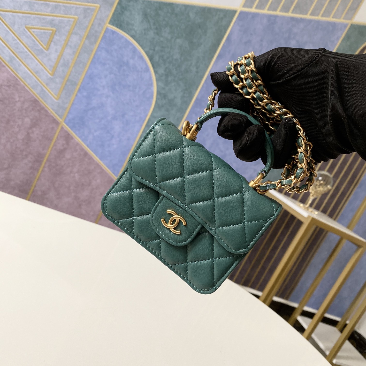 Handbag Chanel 81112 size 12 9.5 3 cm - vstockx