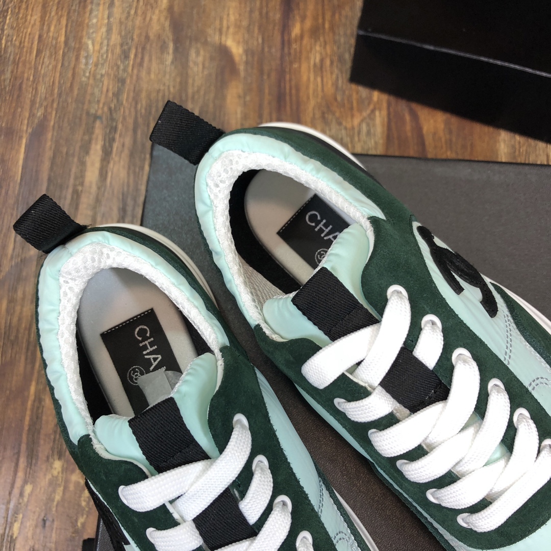 Chanel Fabric & Suede Calfskin Low Top Sneaker 34 - vstockx