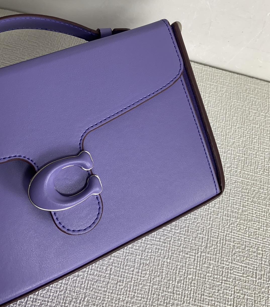 Handbags Coach CH750 size:23*14*5 - vstockx