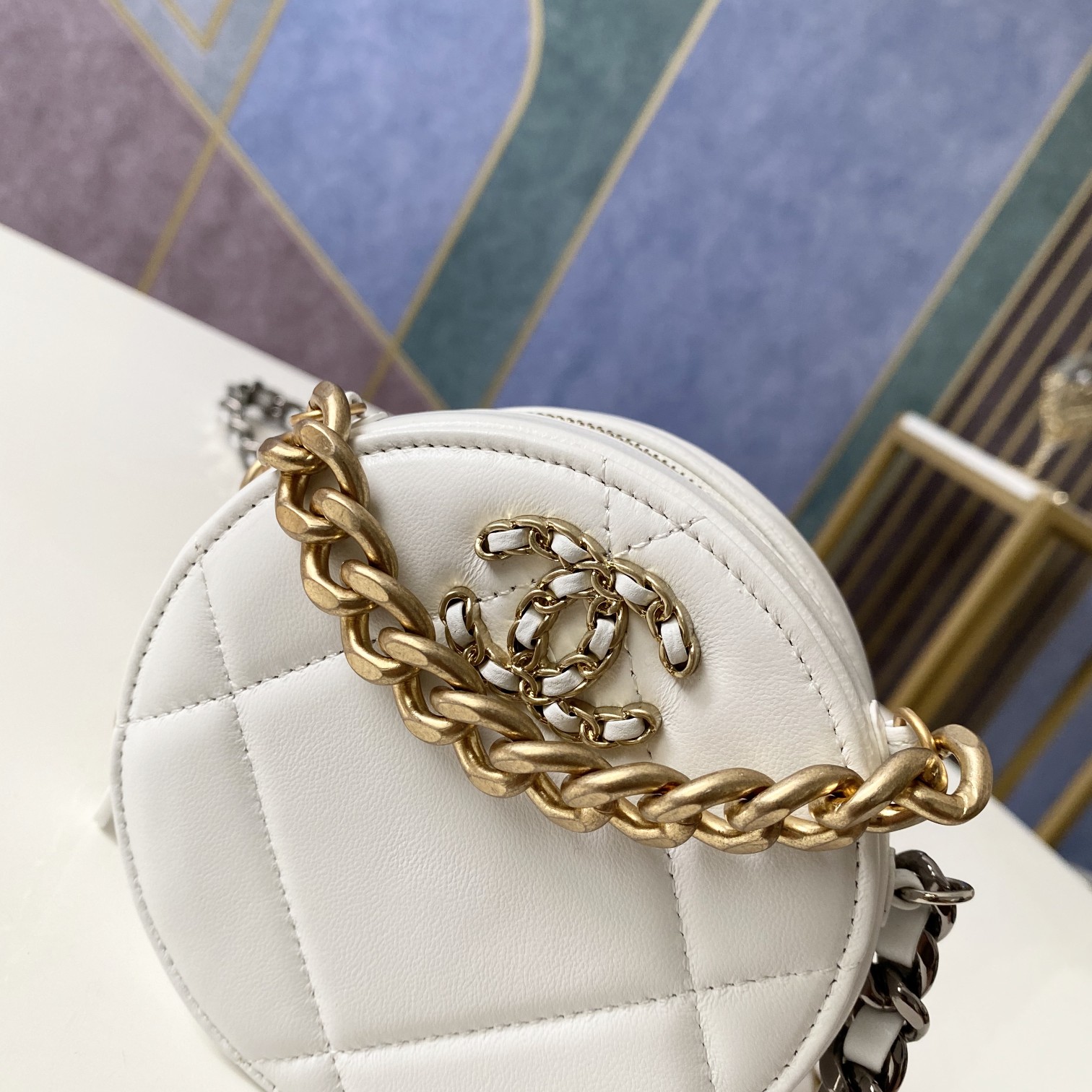 Handbag chanel 0945 size 12 cm - vstockx