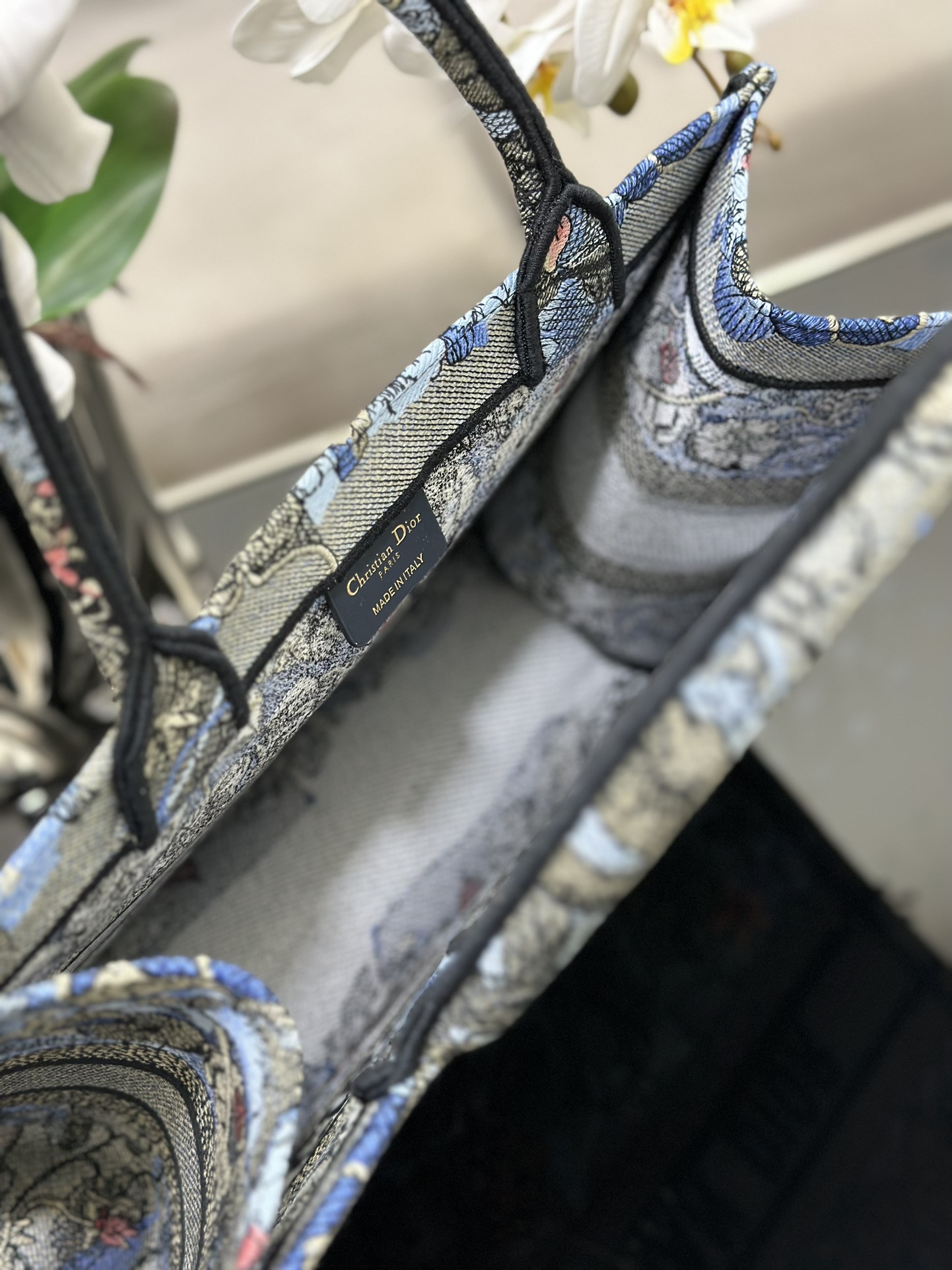 Handbag Dior M1286 size 36 x 27.5 x 16.5 cm - vstockx