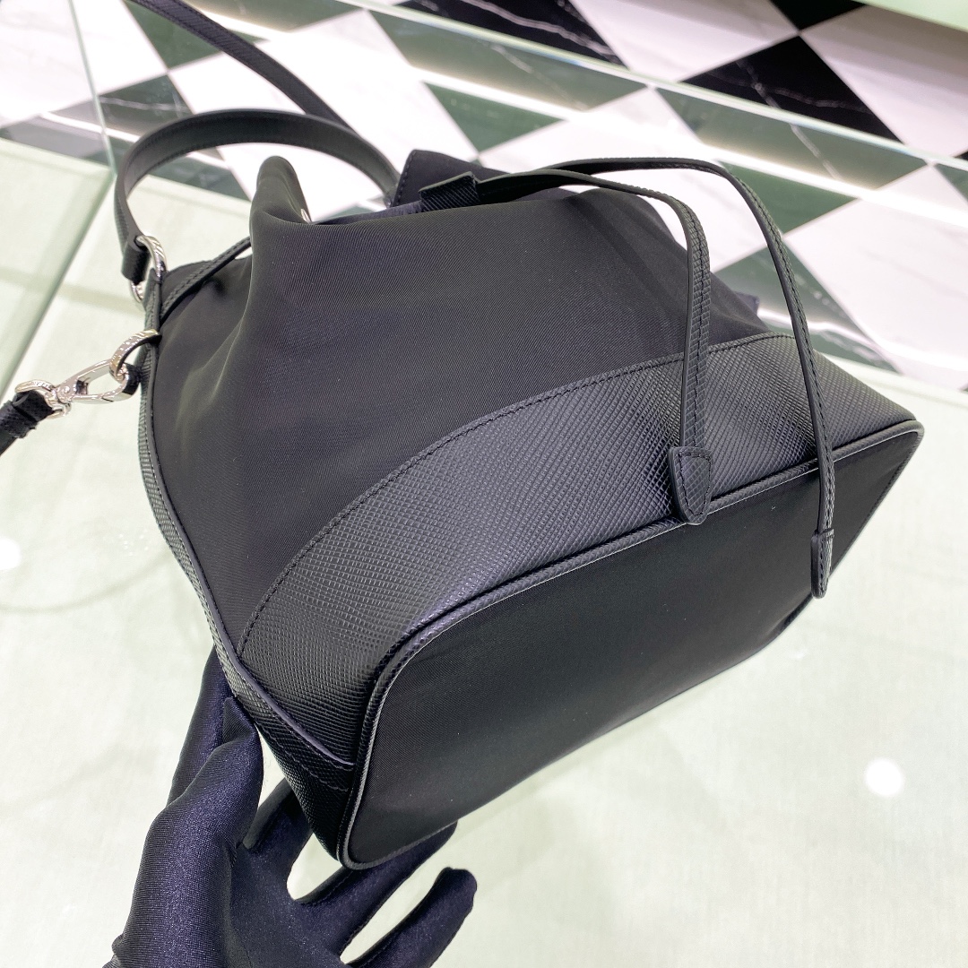 handbags prada 1BE055 24*23*12 - vstockx