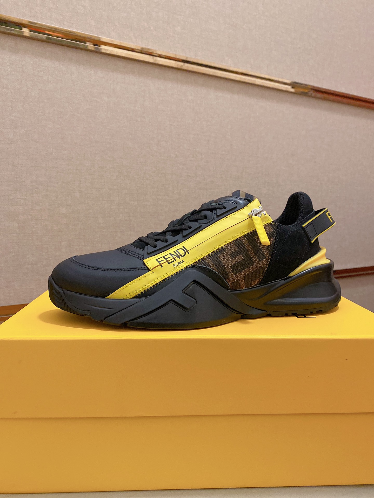 Fendi Flow Ff Sneakers 23 - vstockx