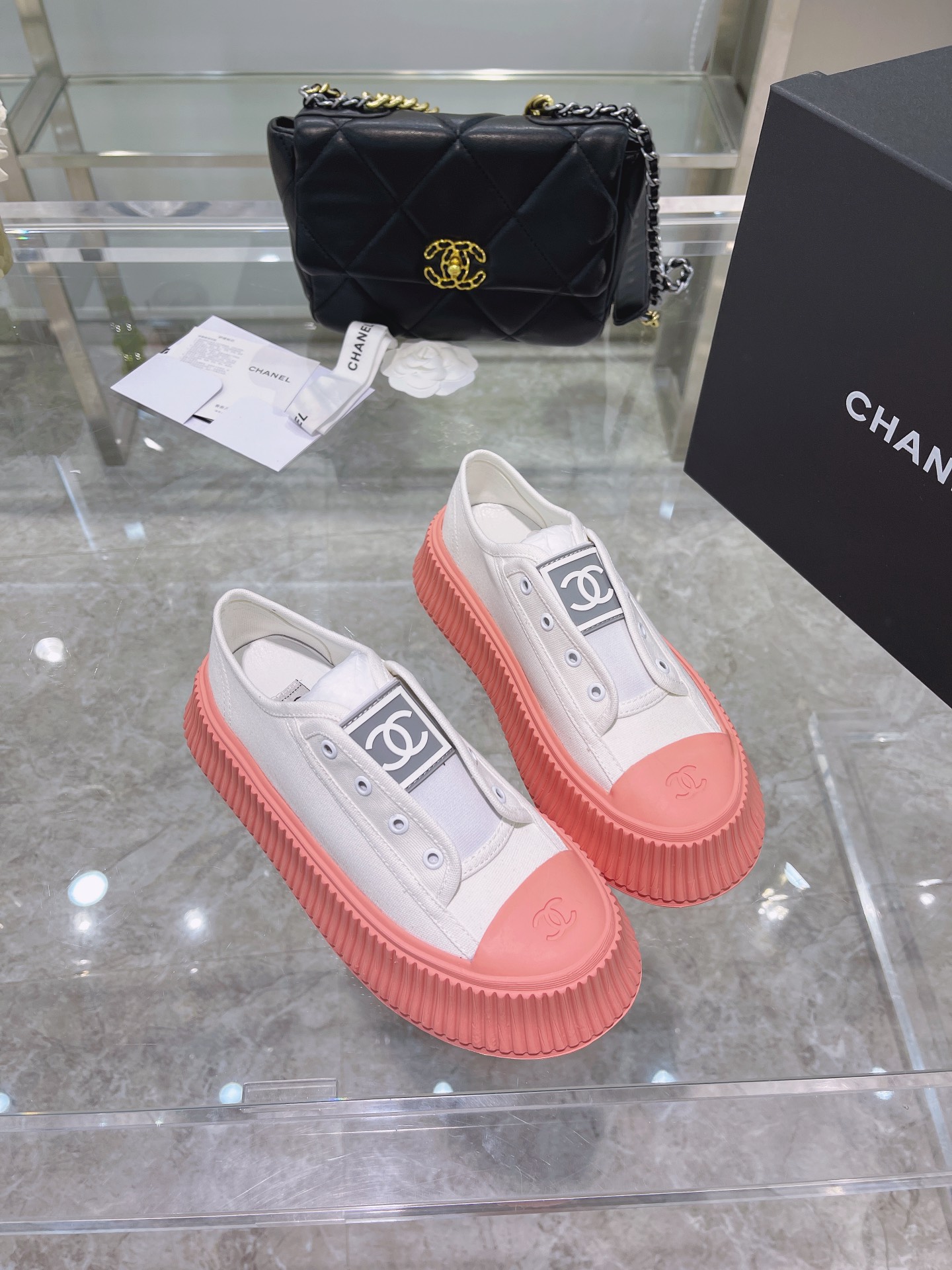 Chanel Platform Sneaker 12 - vstockx