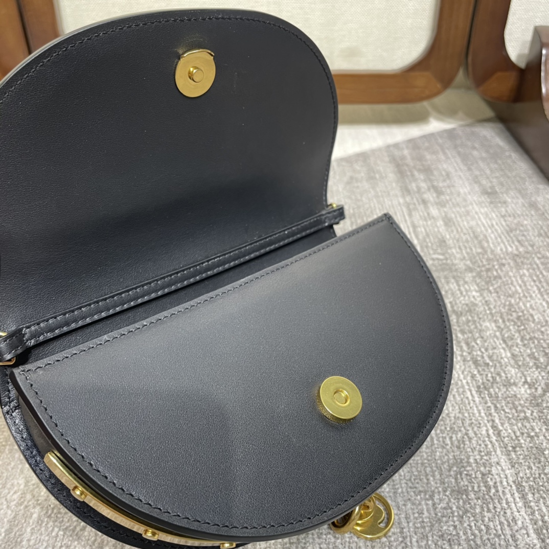 Handbags Chloe Nile 6020 size:20*6.5*12 cm - vstockx