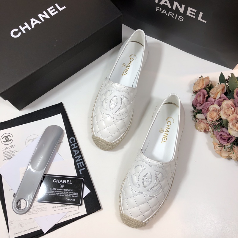 Chanel Loafers 52 - vstockx