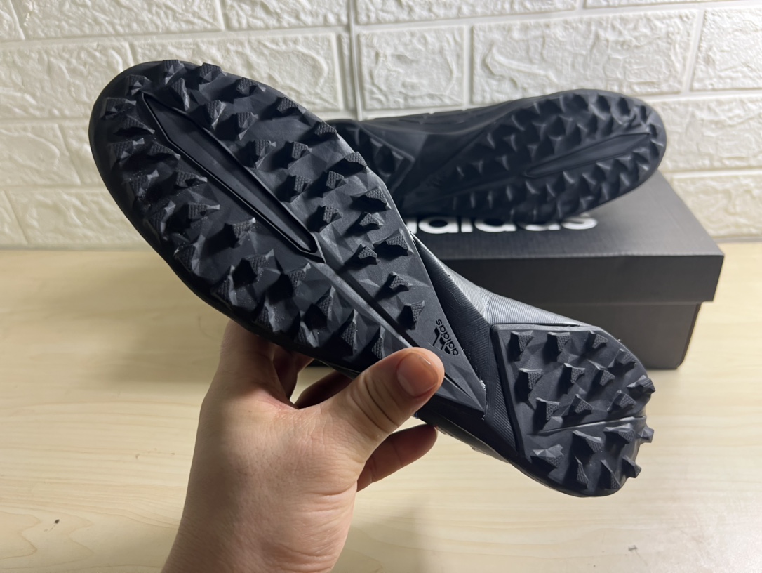 AD football shoes 21 - vstockx