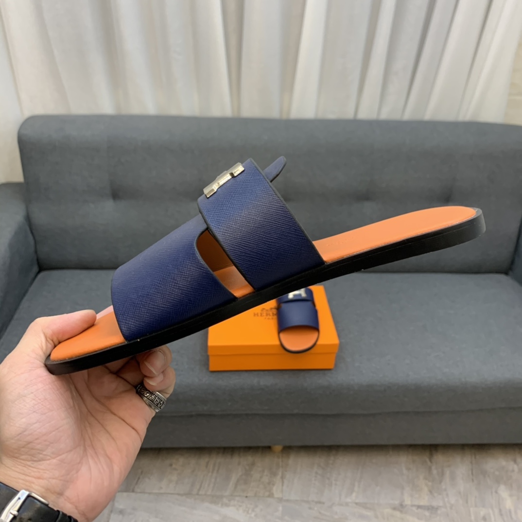 Hermes Sandals 33 - vstockx