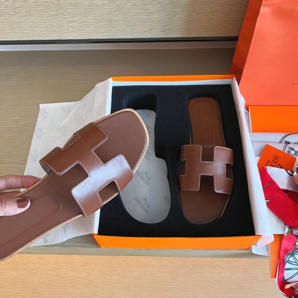 Hermes Sandals 228 - vstockx
