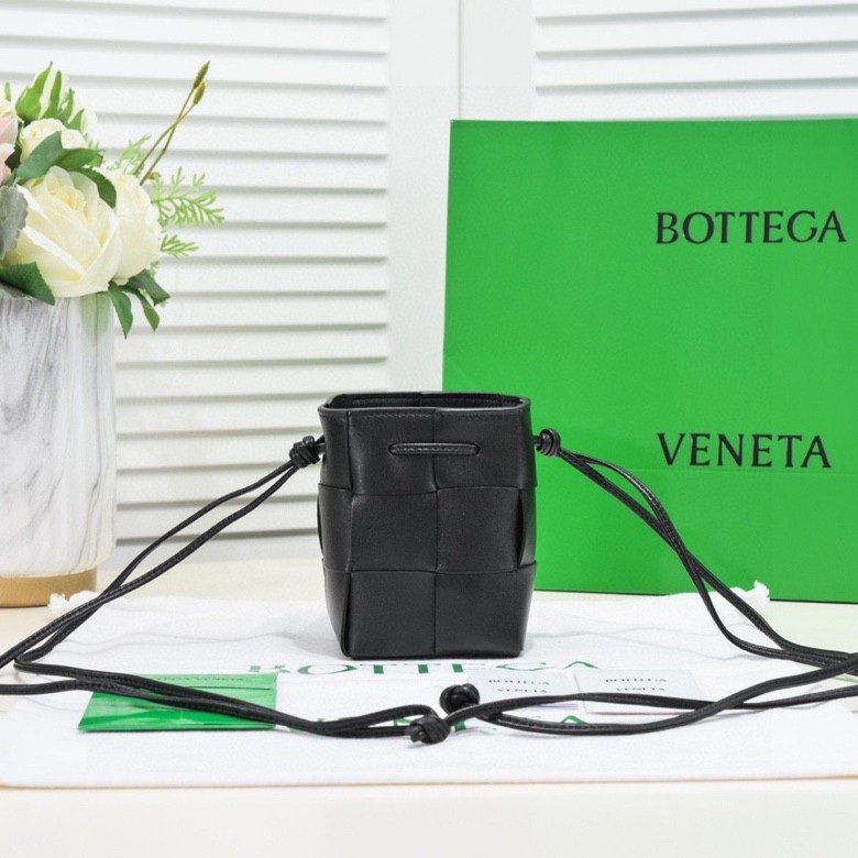 Handbags Bottega Veneta 6611 size:14*9*9 cm - vstockx