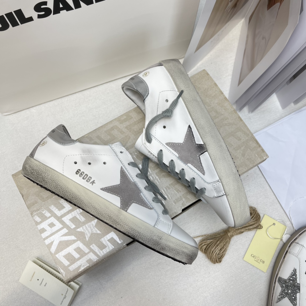 Golden Goose Superstar distressed-finish sneakers 29 - vstockx