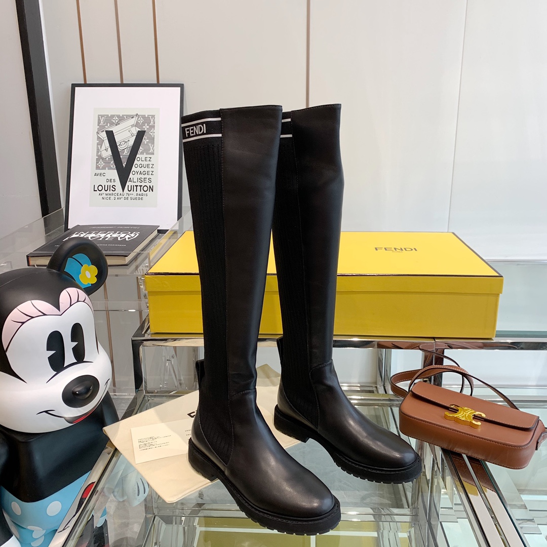 Fendi Boots 13 - vstockx