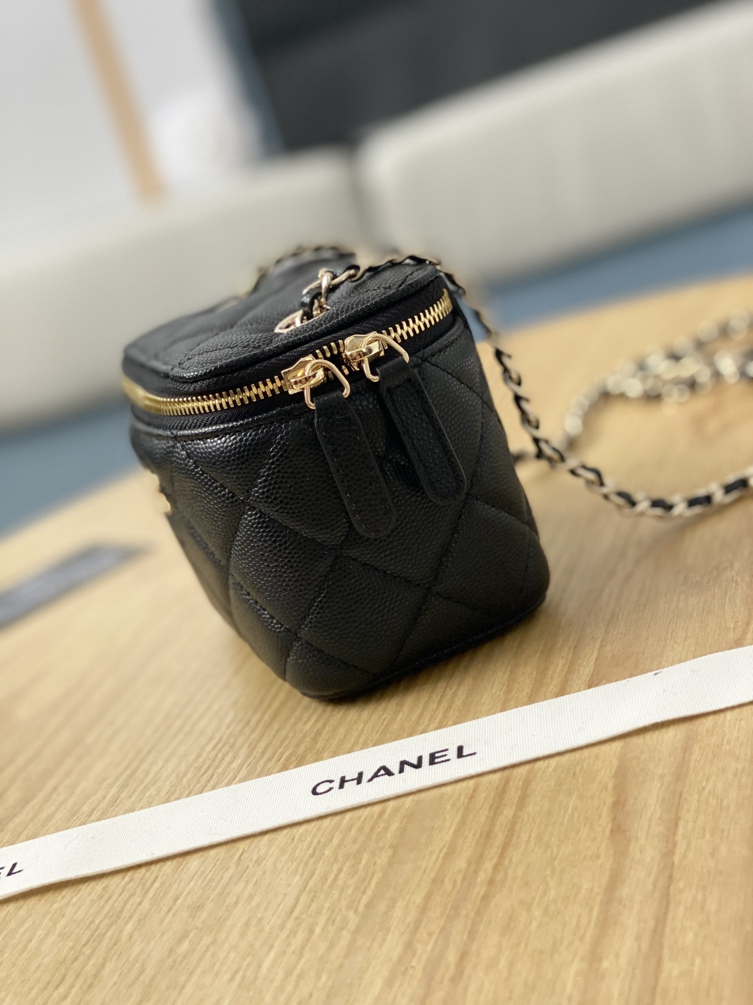 Handbag Chanel 81340 size 8.5*11*7 cm - vstockx