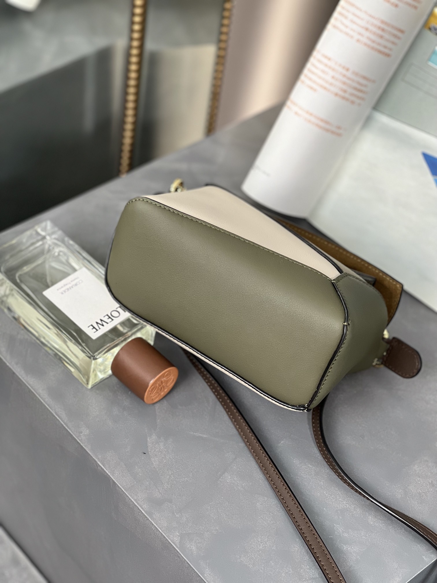 Handbags LOEWE    size:18-8-12.5 cm - vstockx