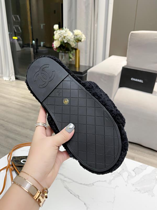 Chanel Slides 1 - vstockx