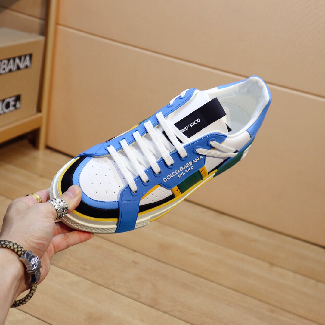 Dolce & Gabbana Low Tops Sneakers 77 - vstockx