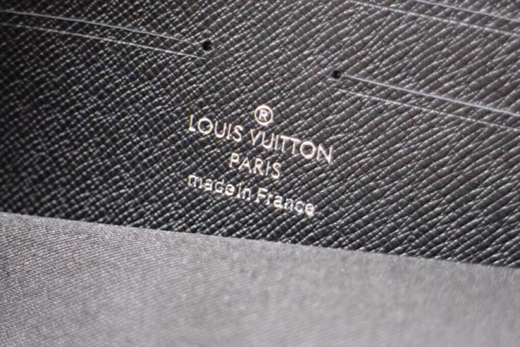 Handbag Louis Vuitton M61692 size 27x21x3cm - vstockx