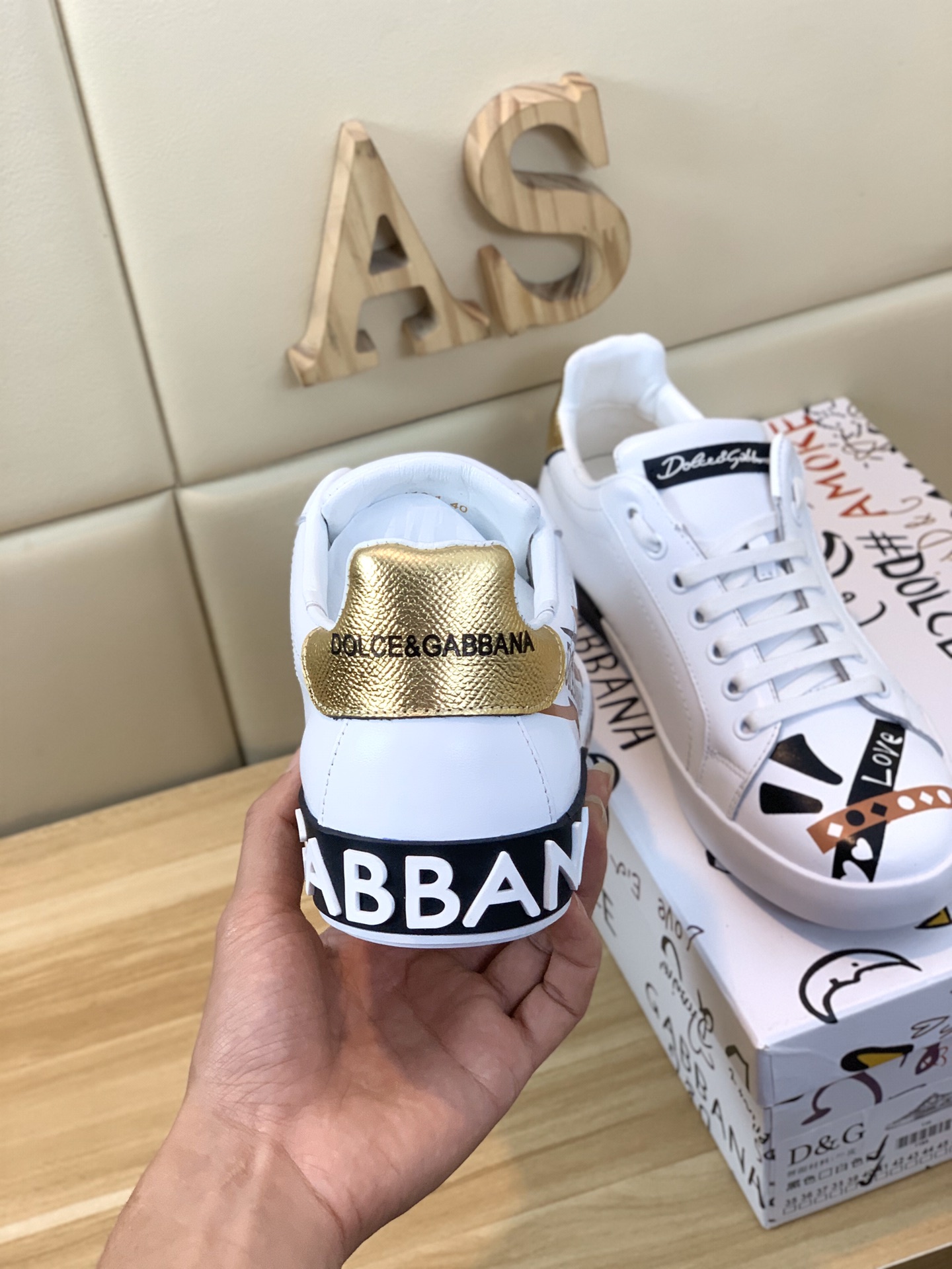 Dolce & Gabbana Low Tops Sneakers 125 - vstockx
