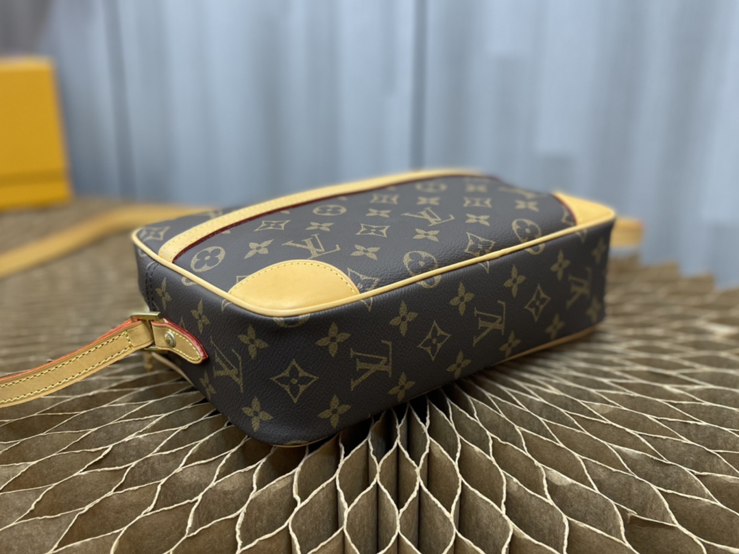 Handbag Louis Vuitton M51274 size 27*17*7 cm - vstockx