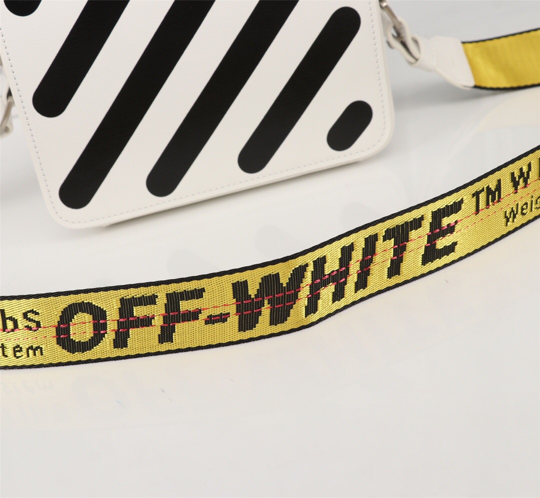 handbags OFF-White 533  4338650  size:18*16*9cm - vstockx
