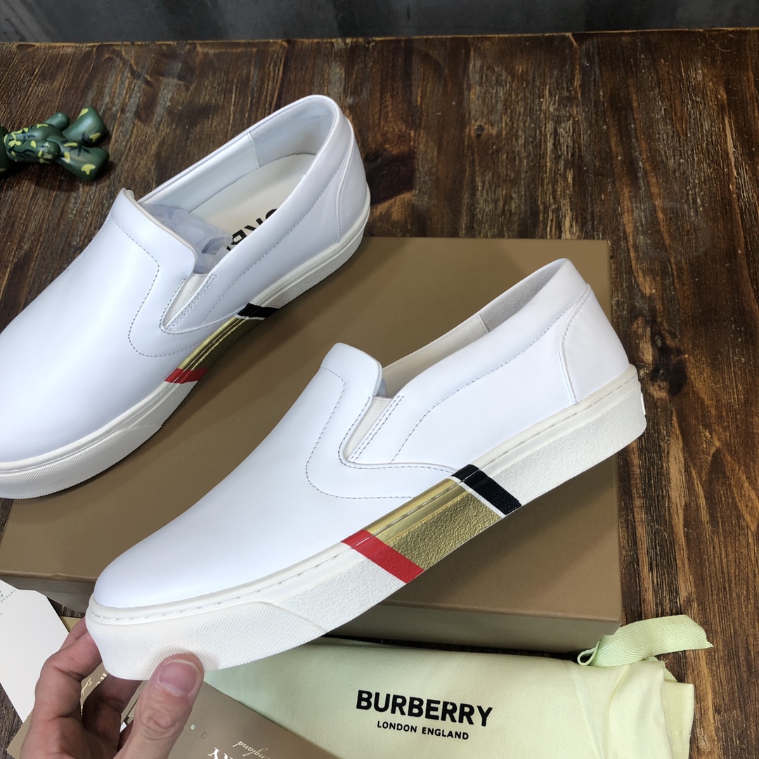 Burberry House Check Sneaker 5 - vstockx