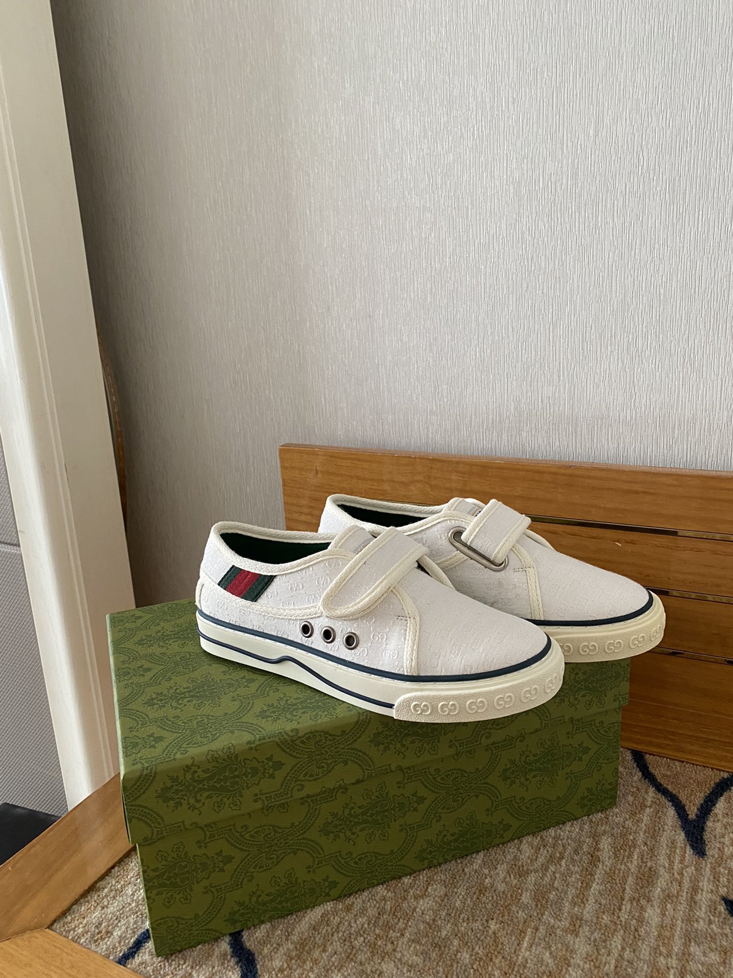 Gucci Women's Gucci Tennis 1977 sneaker 3 - vstockx