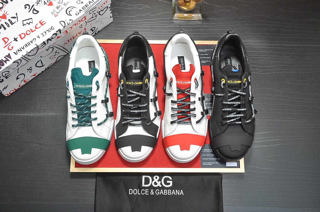 Dolce & Gabbana Low Tops Sneakers 61 - vstockx