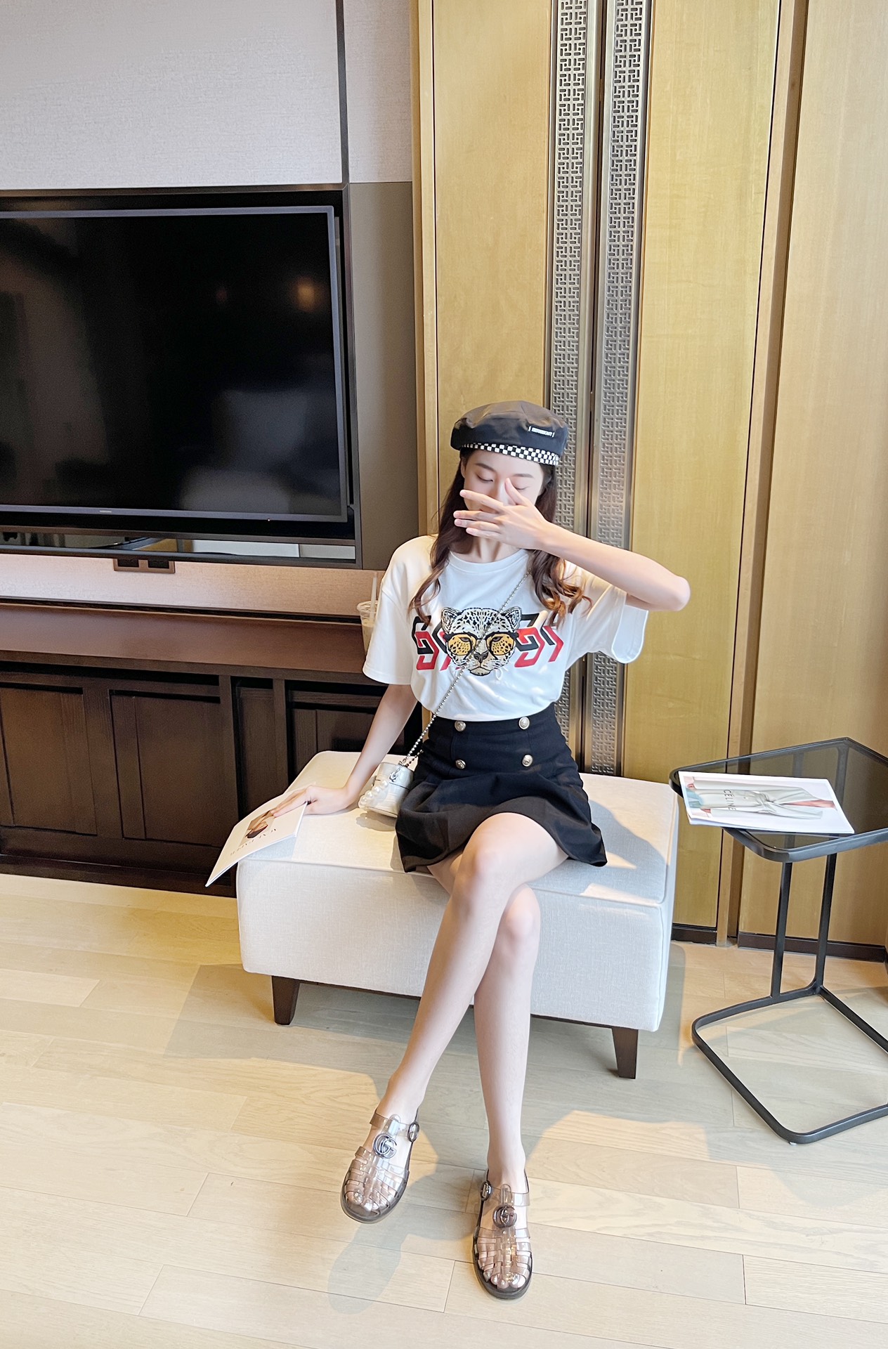 Gucci Women's sandal with Double G Women 11 - vstockx